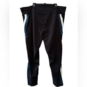 Ave Leisure Leggings by Avenue size 28 W